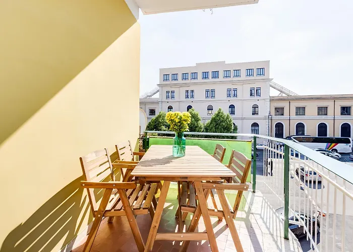 Bdc - Kingdom 5-bdr In Termini Apartment *